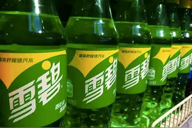 雪碧结束60年绿瓶包装，“雪白”还有雪碧的魂吗？图片
