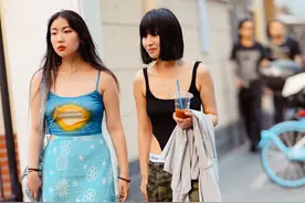 上海女生带火了一种新穿法：“内裤外露”！性感时髦，回头率100%图片