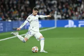 足坛5大高身价中场：巴尔韦德7000万，佩德里仅排第3，福登登顶图片