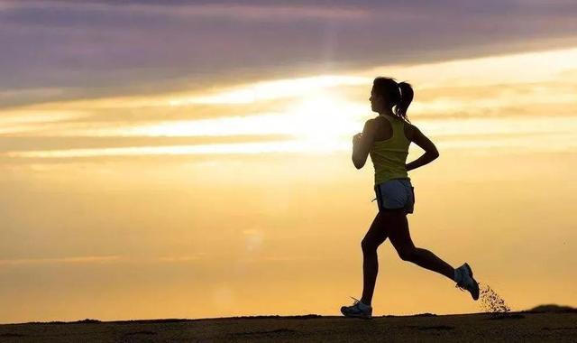 人体自身合成的氨基酸能否满足生命需求？