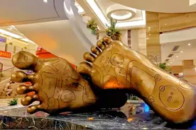 靠洗脚年赚200亿！中国洗脚城里，藏着长沙最“不正经”的一面图片