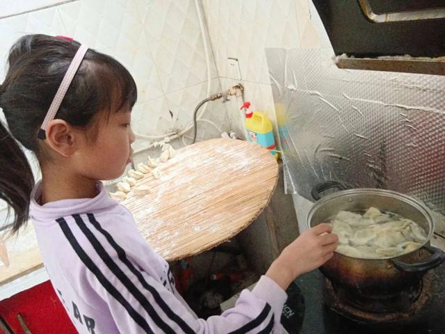 ԱǣһͶСѧȶӿչһͶڡϵлʵ