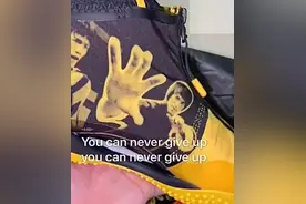 李宁真出息了！把李小龙头像印在鞋面上，这双韦德之道9太帅了图片