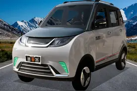 价格1万多，鲁客新款低速四轮车，续航达150公里，适合老年人使用图片