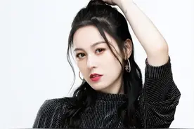 坐拥千万粉丝的网红歌手唐艺，她是如何靠着抖音一步步发家的图片