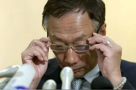 疫情后的富士康：将重心转移印度，砸10亿建厂，如今后悔莫及图片