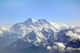 印度网友问：中国和印度如此接近，为什么人种完全不一样？图片