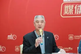 CBA董事长徐济成：以前一支球队价值不会超1000万 现在要10个亿图片