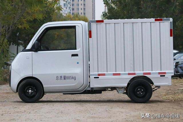 新车 | 取代货运电动三轮车？快递“神器”五菱E10到店实拍