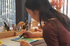 周末就来浮革工作室亲手绘制一个本子吧图片