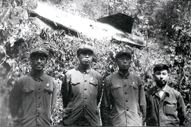 1971年，美国4次侦察罗布泊，给中国送来一架先进完整的无人机图片