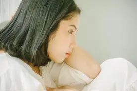 女人到中老年，为什么会抗拒老公的吻？这3个女人说了大实话图片
