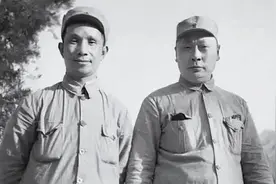 不打邱疯子便打开封城？部队不理解，粟裕谨慎分析后决心更大了图片