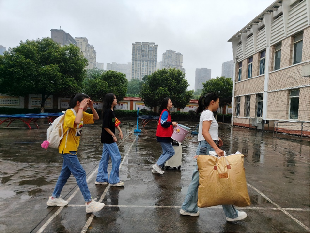 四川省民生研究会新媒体中心-官网
