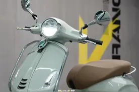 小摩托也不便宜，看看这辆Vespa是否有魅力图片