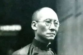 解放军击毙龙绳曾，龙云大怒，毛主席批示：让他自己回去看看吧图片