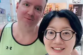 北京大妞爱上大6岁美国大叔，37岁远嫁美国，结婚8年还未生娃图片