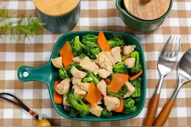 一份科学的减脂餐是怎样的？牢记3个准则，附：一日三餐食谱示例图片