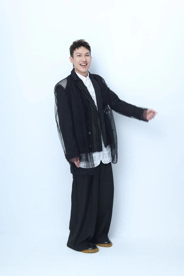 专访龚钰祺：琴键下的月光动物园