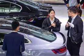 淡季不淡，利好政策激发购车欲望图片