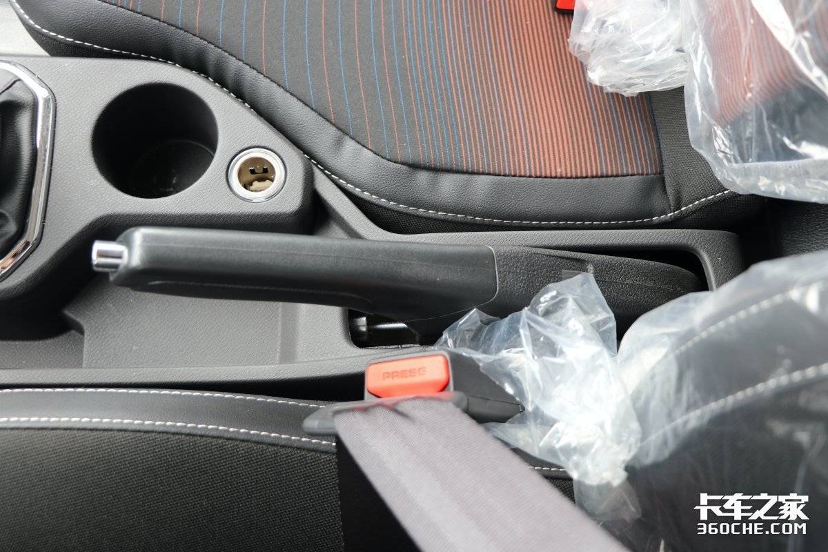 奥铃M卡油气两用车_奥铃M卡小卡车型_福田单排汽油版小货车