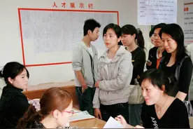 深圳街道办录用名单公布，64%都出身于名校，这算是大材小用吗？图片