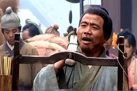 宋文华：身高仅1.5米妻子却比他高10厘米，矮个子男也有春天图片