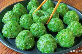 夏天，遇到豆角别手软，全身都是宝，随手一做，就是好吃的窝窝头图片