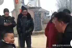 人小辈分大，“萝卜不大，缨儿不少”图片