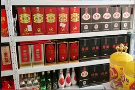 老山西人告诉你，当地人最常喝的4种汾酒差别在哪，你喝过几款？图片