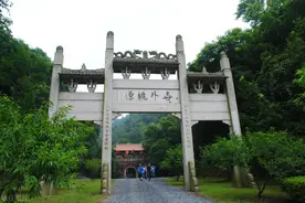 真假桃花源PK，湖南常德VS重庆酉阳到底谁更胜一筹，谁才是李鬼图片