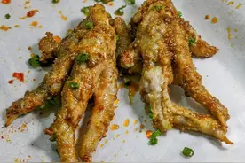 袁弘：吃烧烤不用去淄博 武汉不只有烧烤！图片