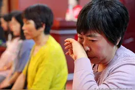 一位中年女人的忠告：子女再孝顺，也不建议长期单独伺候生病老人图片