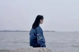 从这些瞬间，就可以彻底看清一个人图片