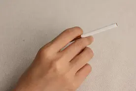 烟民朋友注意！香烟为何会分软包装和硬包装？两种香烟有啥区别？图片