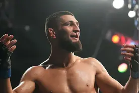 “狼王”奇马耶夫要开打了，对手堪称摇钱树图片