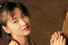 风骚情妇惊爆内幕！曾是明星情人，黑道大佬疯狂报复，惊心一幕！图片