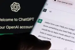 iOS版ChatGPT集成必应搜索功能，仅限付费订阅者使用图片