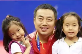 刘国梁女儿打高尔夫7岁夺冠，8岁获两位数奖牌，几乎没有对手图片