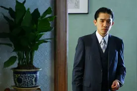 “巴结”韩国人！久居日本，拍大尺度韩片，61岁梁朝伟脸都丢光了图片