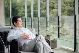 男人过了七十岁，为什么还想找老伴？3个老人说出了实话图片