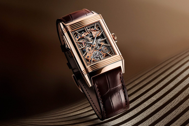 �����Ƴ� Reverso Tribute ���ʱ�ʱ���