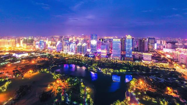 海南将建1个II型大城市、1个中等城市、2市入围区域中心城市