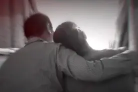 一个女人三个家！二婚女子在三个男人之间周旋，邻居：长得像明星图片