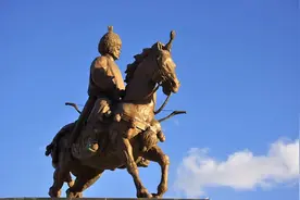 为何汉唐横扫四夷宋明却被打成狗？这恐怕得从耶律阿保机称帝说起图片