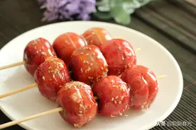虎年春节必备8种红色食物，摆在家里喜庆，寓意新的一年红红火火图片