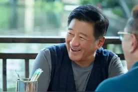 看了《好团圆》后，再看《小巷人家》，才发现真是没对比就没伤害图片