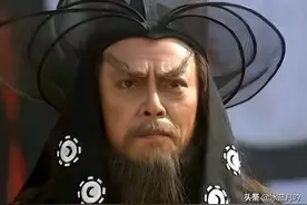任我行为什么将《葵花宝典》送给东方不败？那是最厉害的武功秘籍图片