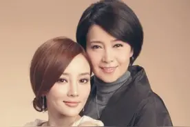 李小璐的母亲张伟欣：女儿离婚我心疼，盼望他们为了孩子复合图片