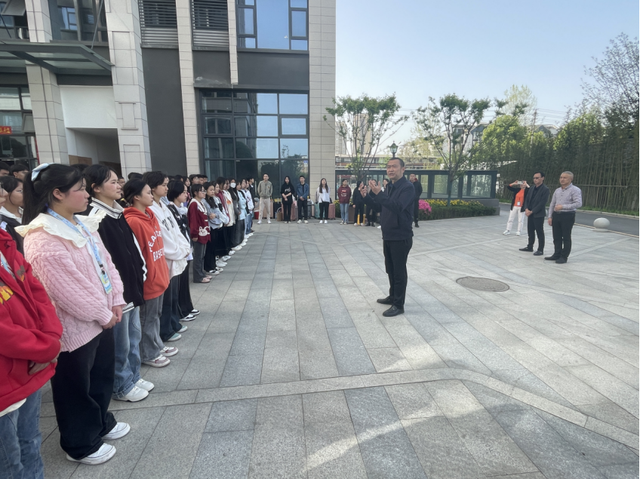 四川省民生研究会新媒体中心-官网